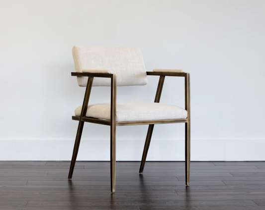  Ventouz Dining Armchair