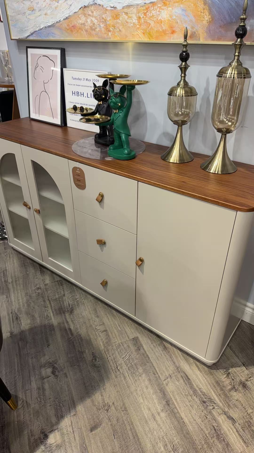 Arlisse Sideboard