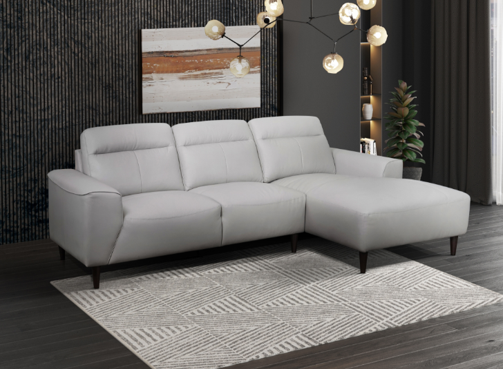 ‎ Trevelyn Sectional Sofa