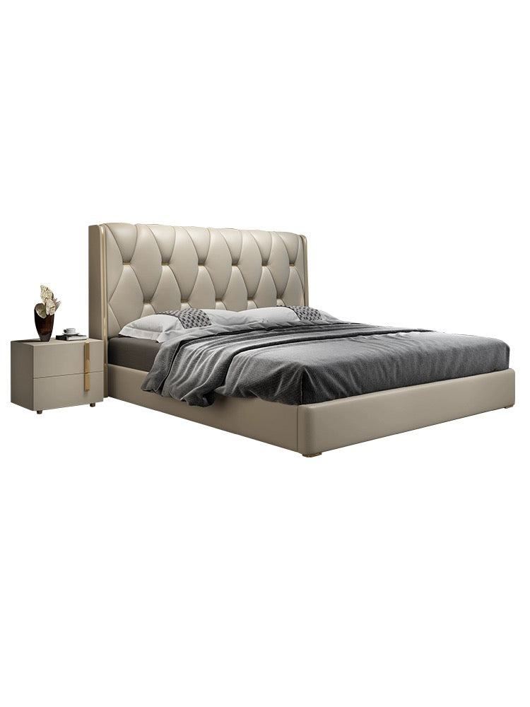 Italian-Style Luxurious Leather Bedroom Set