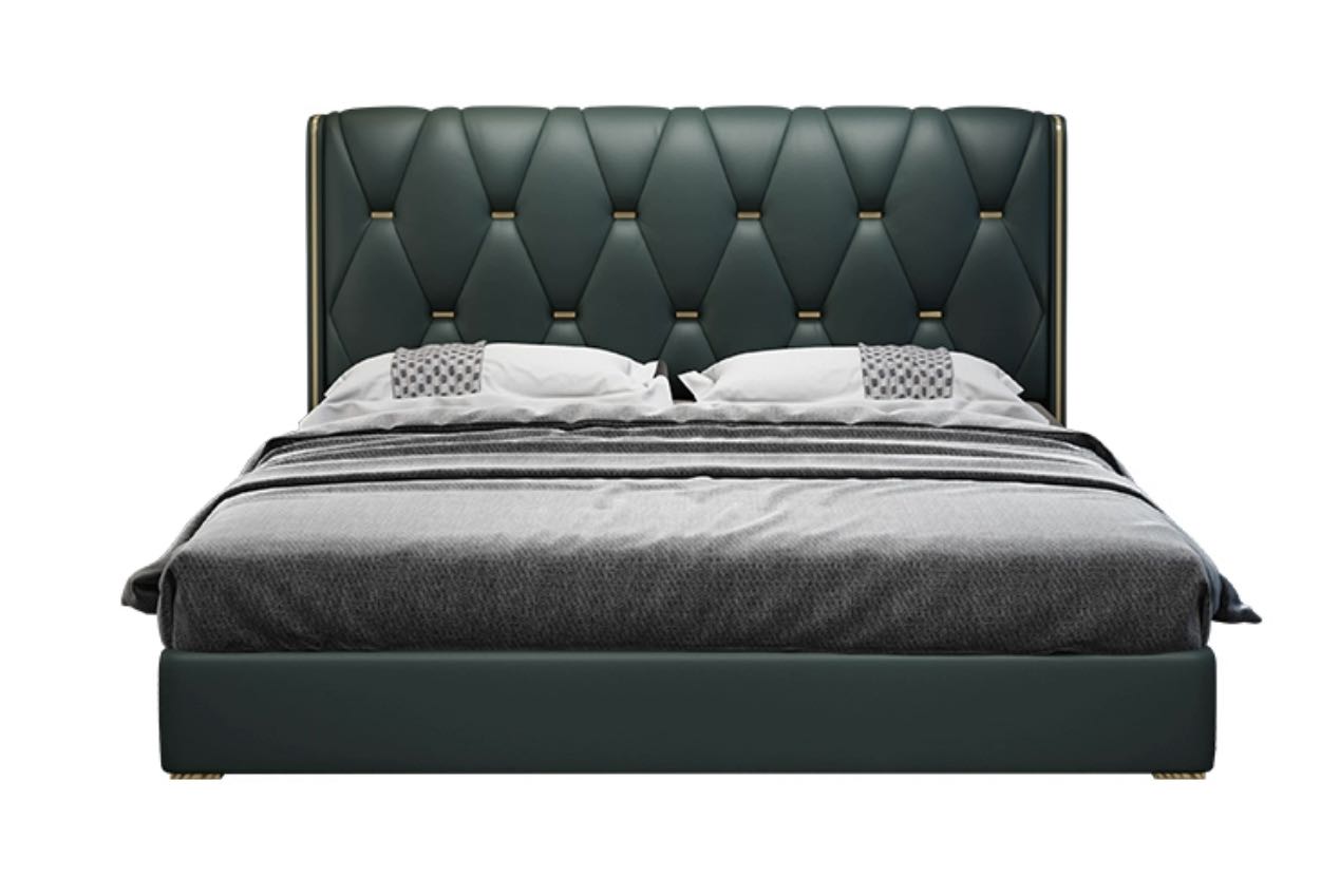 Italian-Style Luxurious Leather Bedroom Set